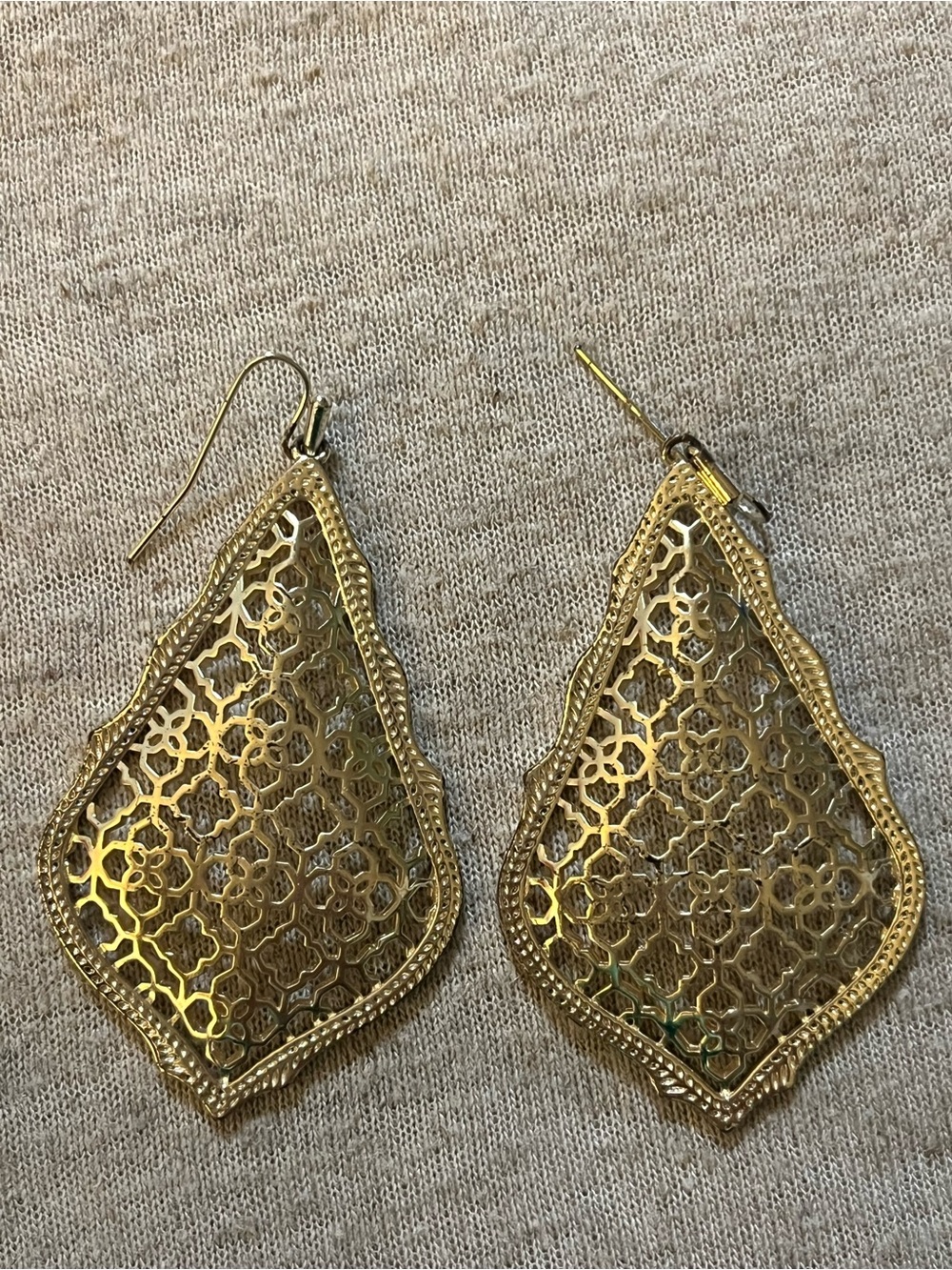 Kendra Scott Adair Gold Filigree Drop Earrings Discontinued